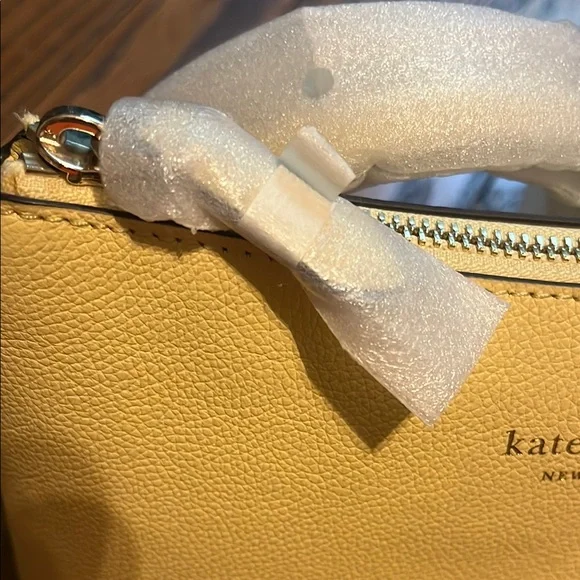 Kate Spade Light Yellow Crossbody Bag - Picture 2 of 6